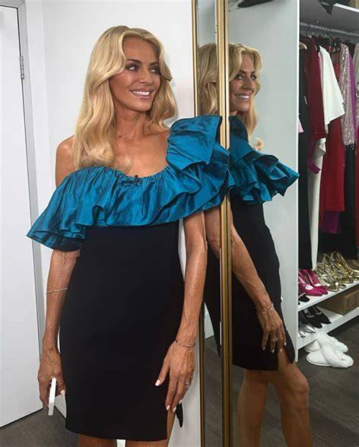 tess daly dress