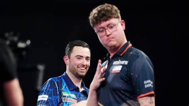 What Happened To Dart Player Andrew Gilding Teeth
