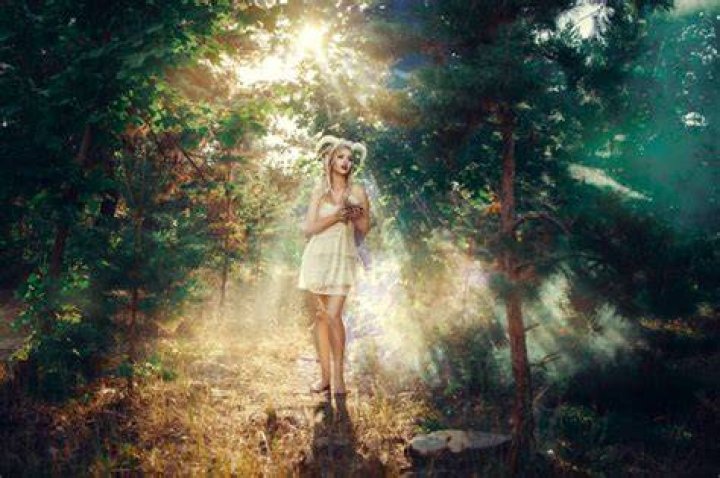 While posing in a forest on a balcony, Malin displayed her several tattoos on her body and wrote: 'To me beauty is natural, if you&rsquo;re naturally yourself&hellip; you&rsquo;re beautiful'