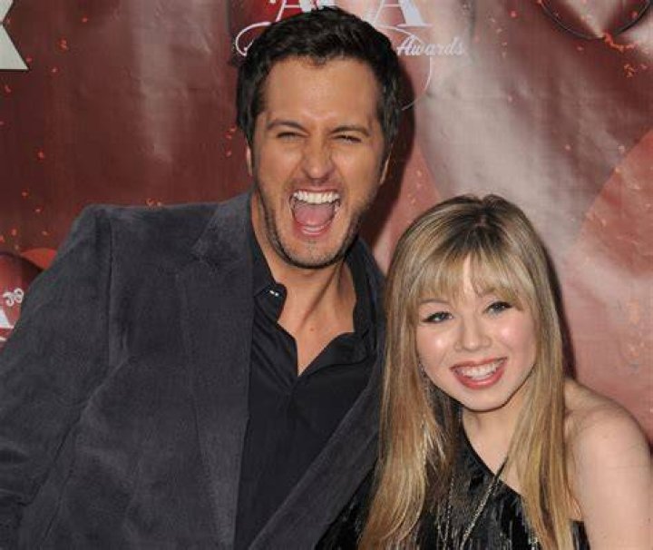 Who is McCurdy&rsquo;s boyfriend Joe? Dating History