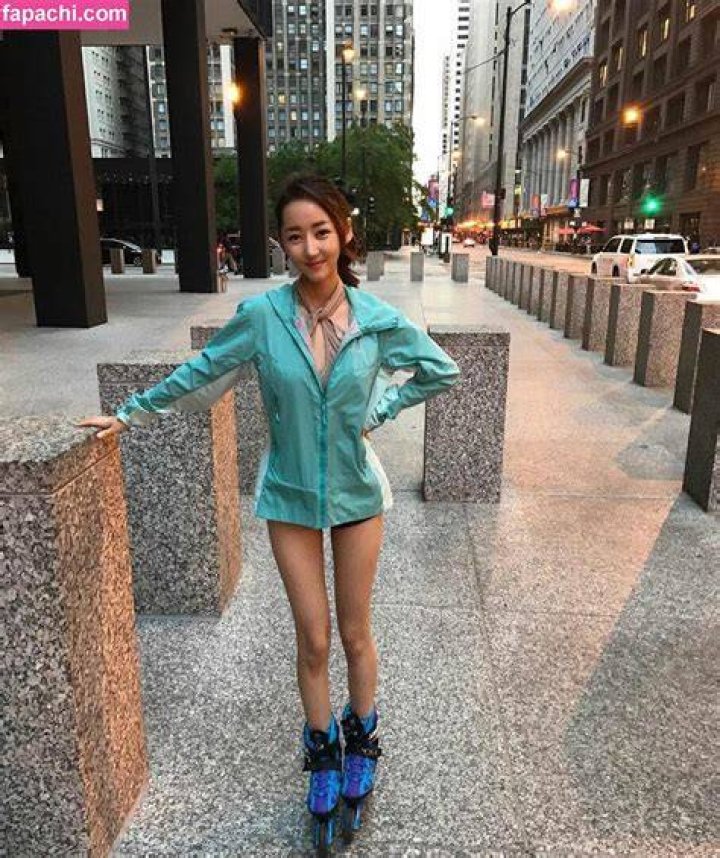 Yeonmi Park / yeonmi_park Nude Leaked Photo 28 Fapello